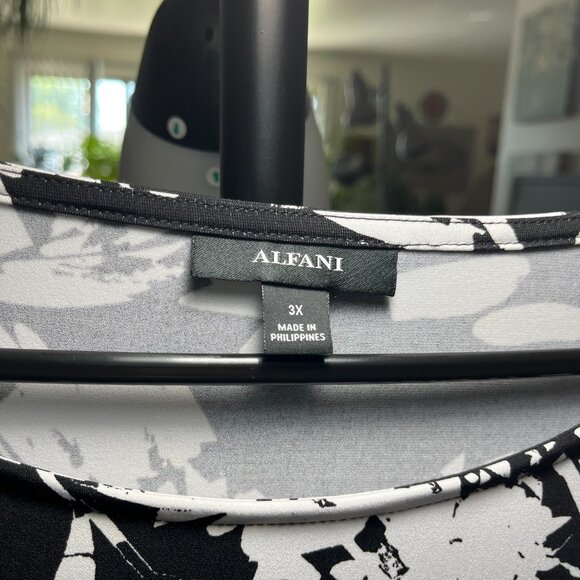 ALFANI size 3X Black & White Floral Stretch Jersey Draping Tunic Sharkbite - Picture 4 of 4